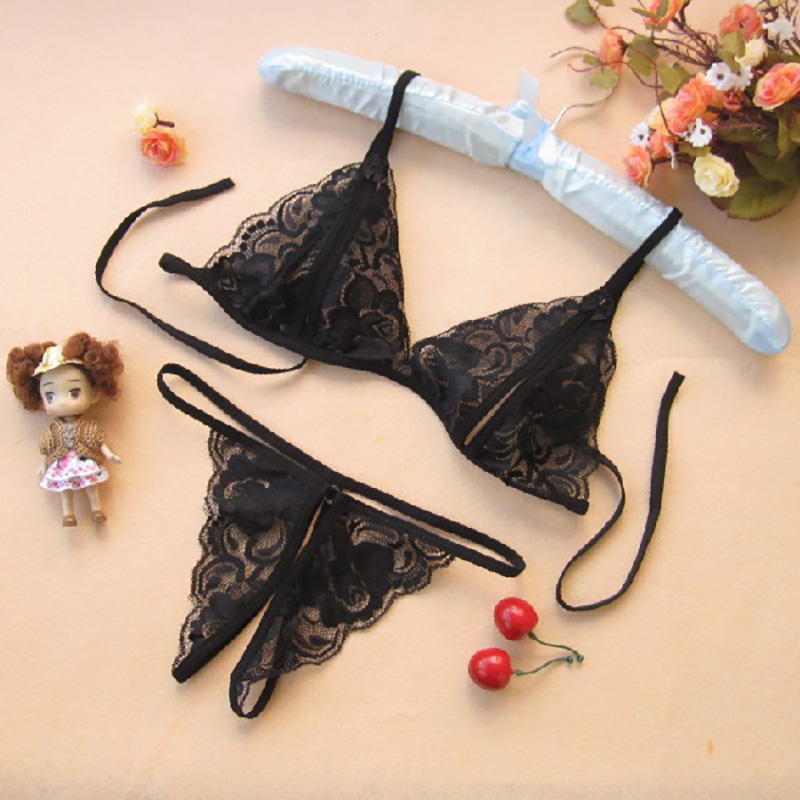 Lace Bra and Crotchless Panty Sexy Lingerie Set Black